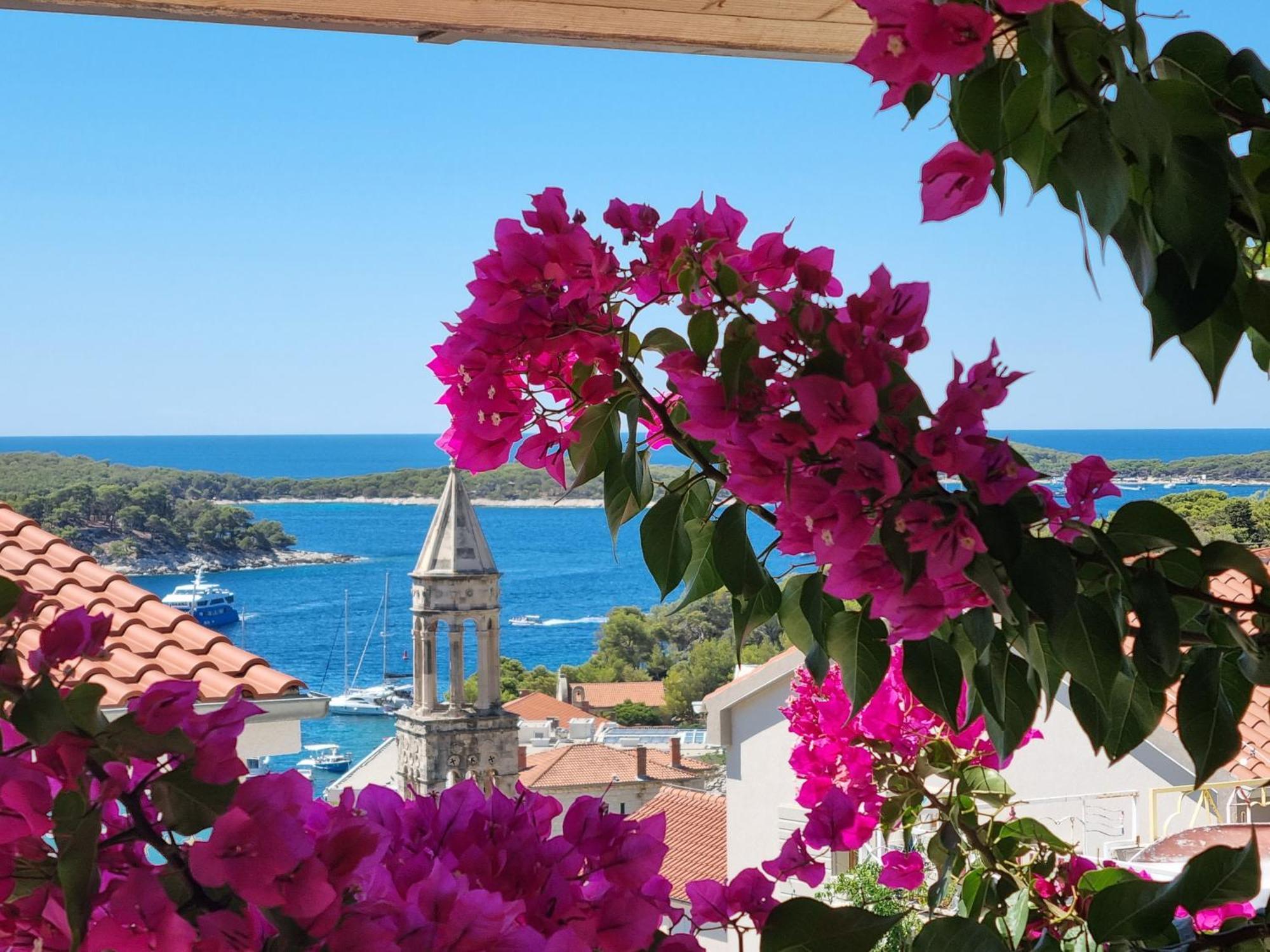 Apartments Luci Hvar Town Bilik gambar