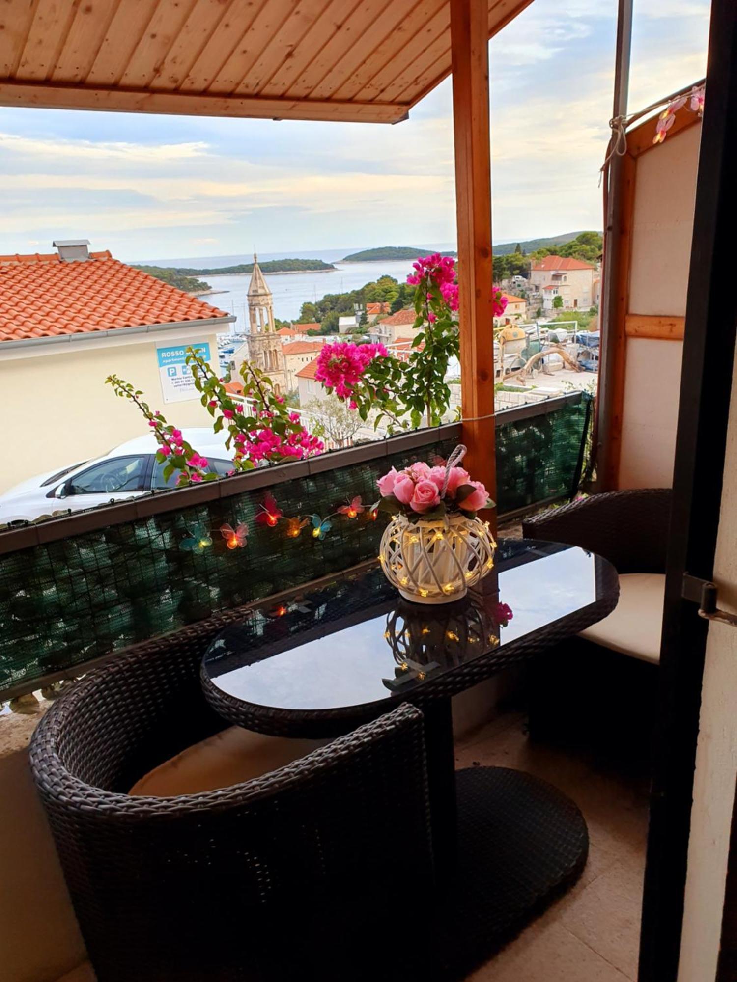 Apartments Luci Hvar Town Bilik gambar